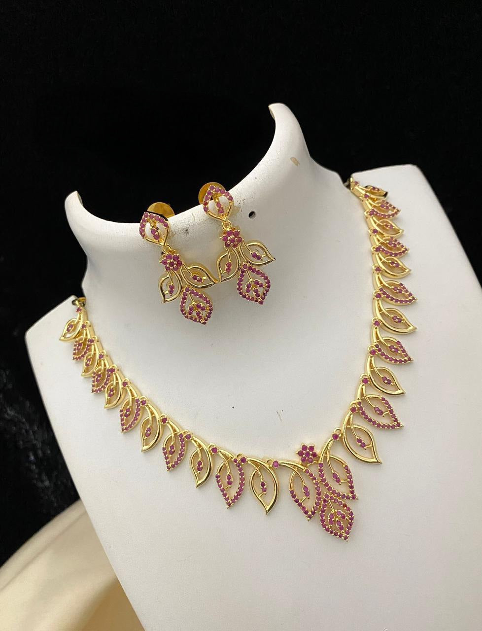 Elegant Gold Plated Necklace Indian jewelry | Gold Plated leaf Design Necklace | Traditional south indian gold necklace designs for Sari