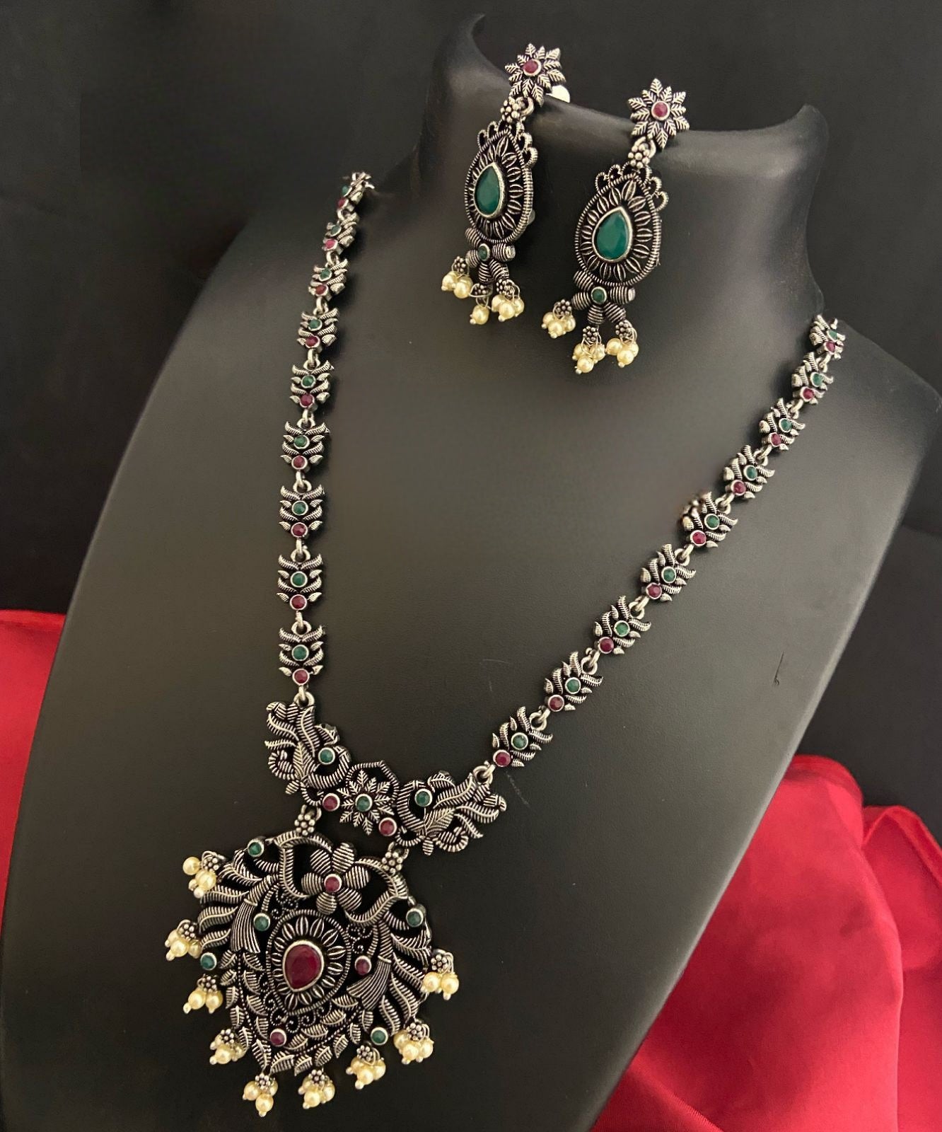 Color stone Oxidized Silver jewelry Necklace for Women & girls, German Silver Tribal Necklace, stone Pendant with pearl hangings, Gift Ideas