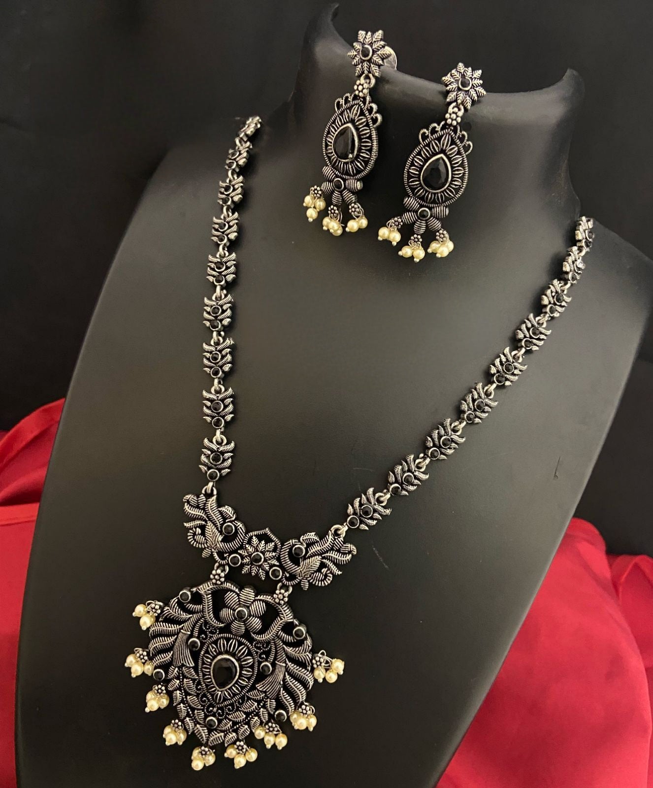 Color stone Oxidized Silver jewelry Necklace for Women & girls, German Silver Tribal Necklace, stone Pendant with pearl hangings, Gift Ideas