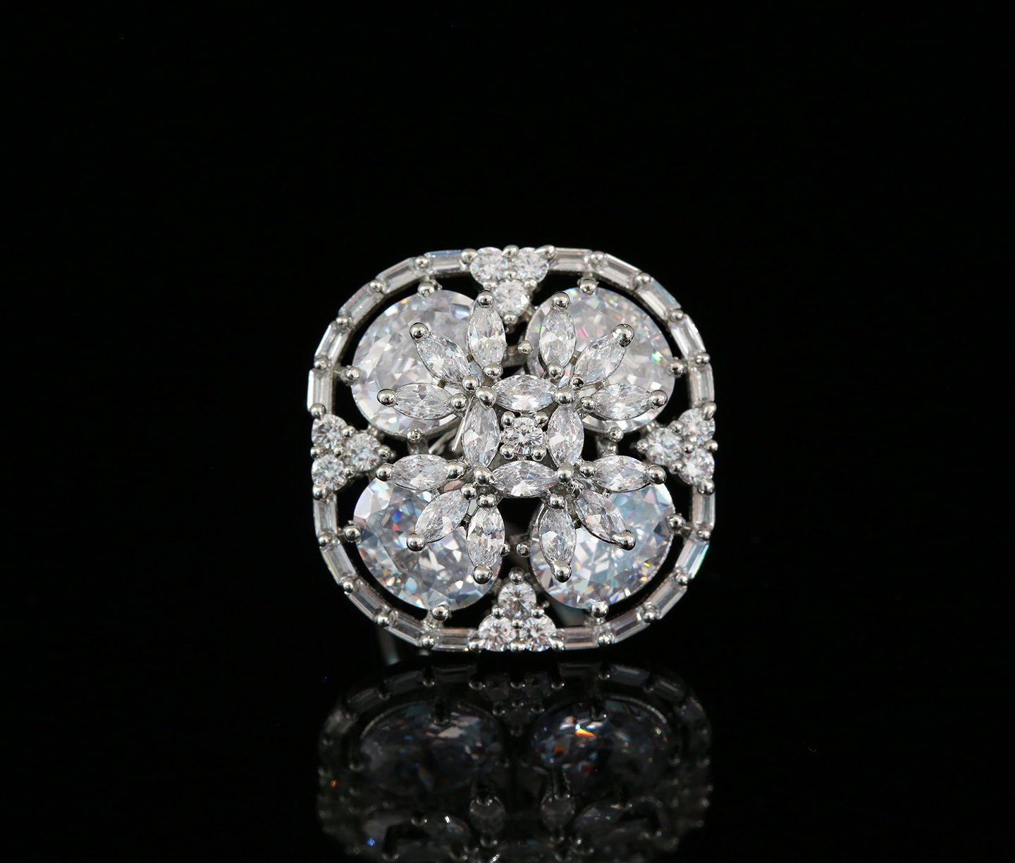 Cocktail rings Rose gold | finger rings for women | wedding rings | Colored stone engagement rings in Rose gold | indian rings with stones