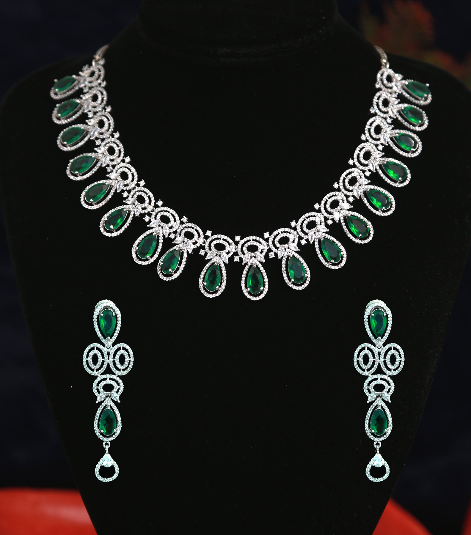 Diamond green stone necklace Clearance
