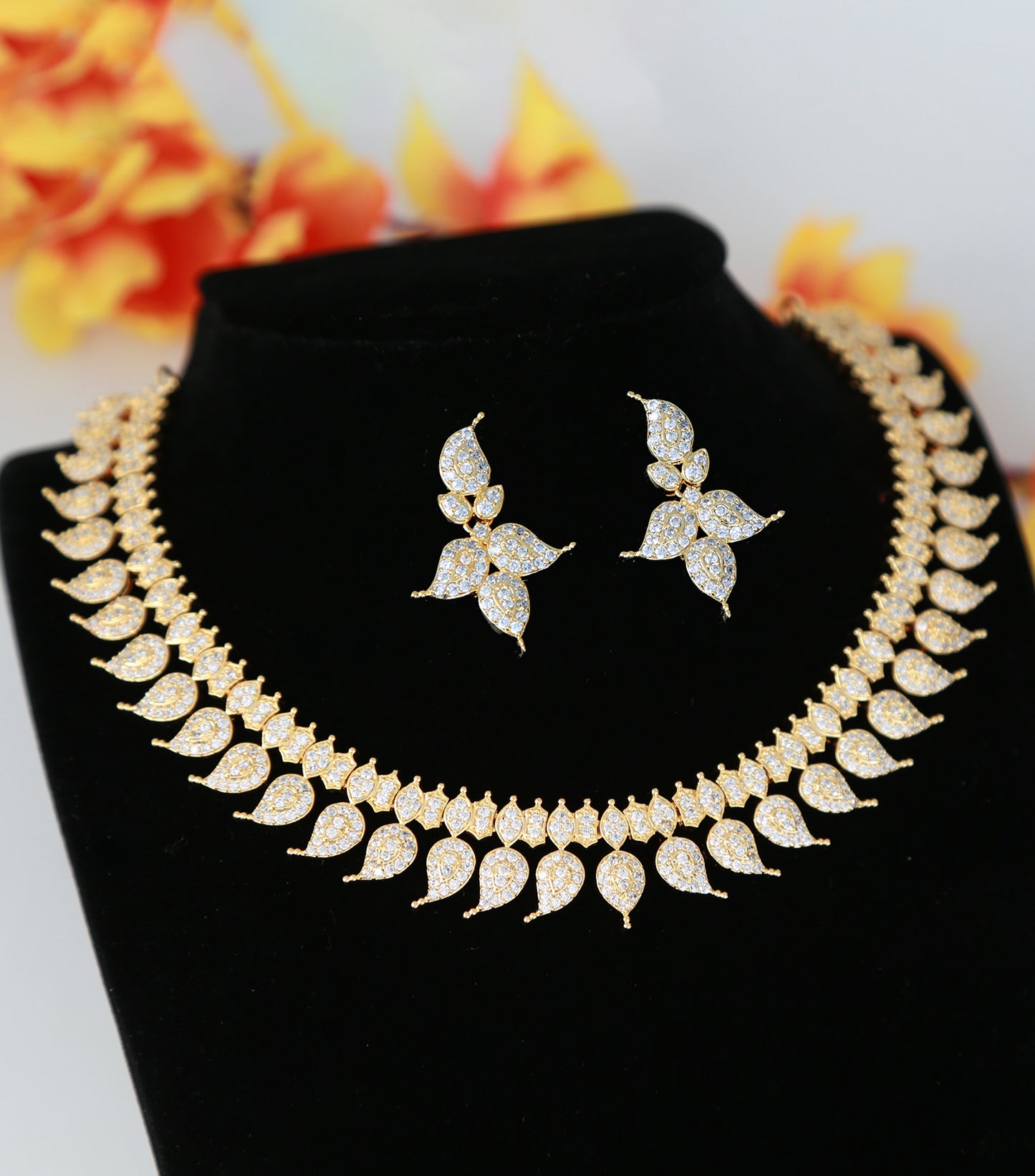 White stone American diamond Mango design short Necklace