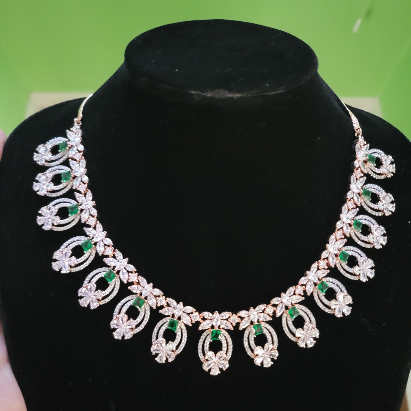 Hand crafted Zircon Stone Enhanced Necklace|Rose Gold Polish Copper Alloy Stone CubicZirconia Necklace|Womens Luxury Elegant Fashion Jewelry