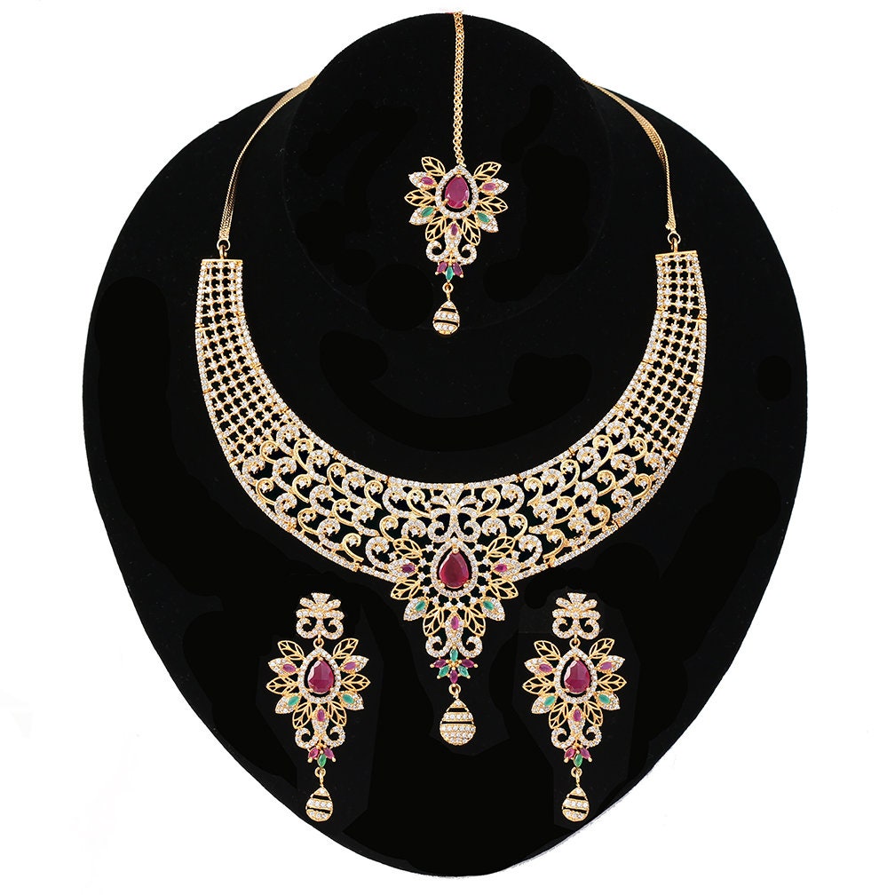 Floral Design CZ White Clear Collar Choker Necklace Earrings set with Maangtikka