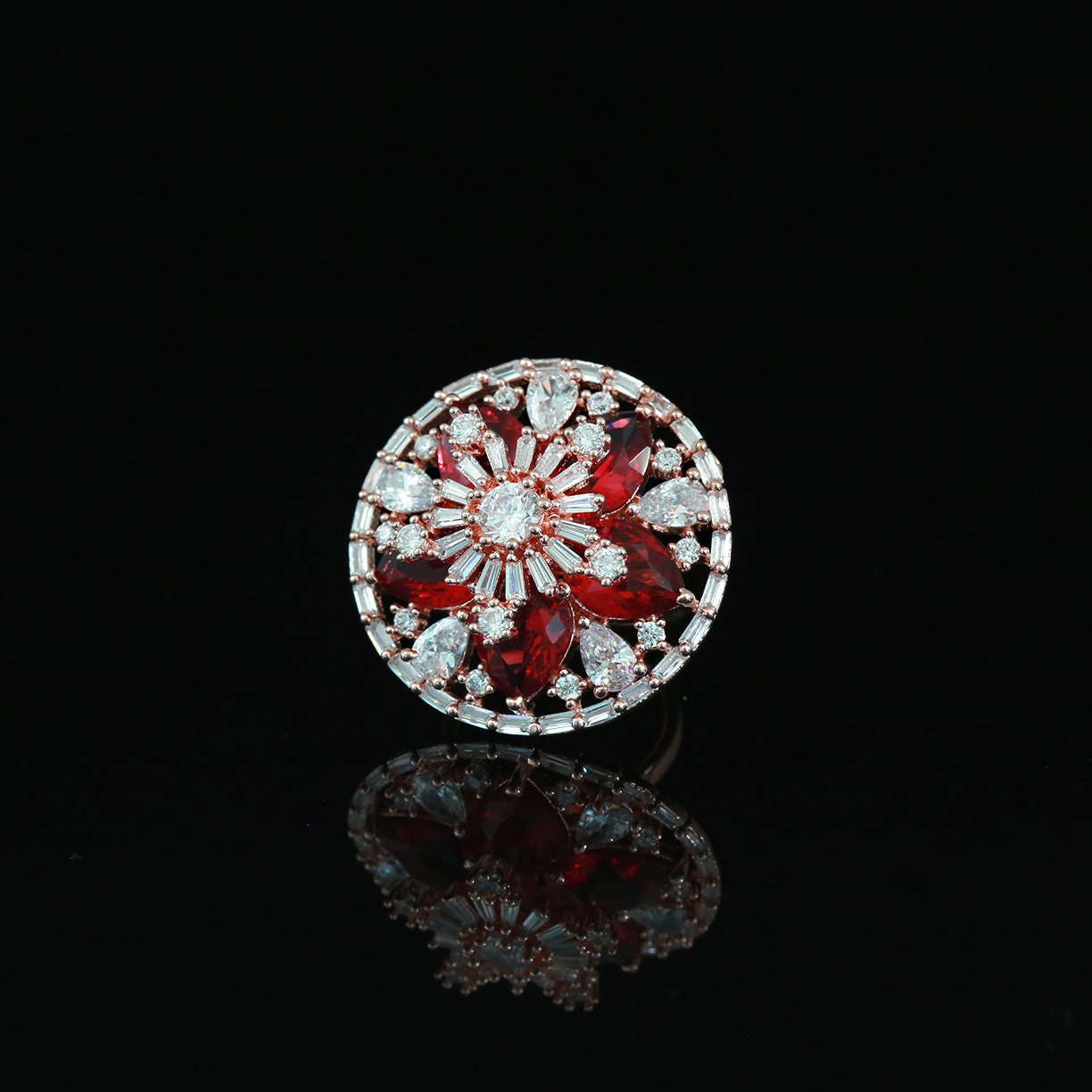 Round Fancy rose gold rings for woman | Round flower cluster cocktail ring | fashion rings for women | fashion cocktail trendy party rings