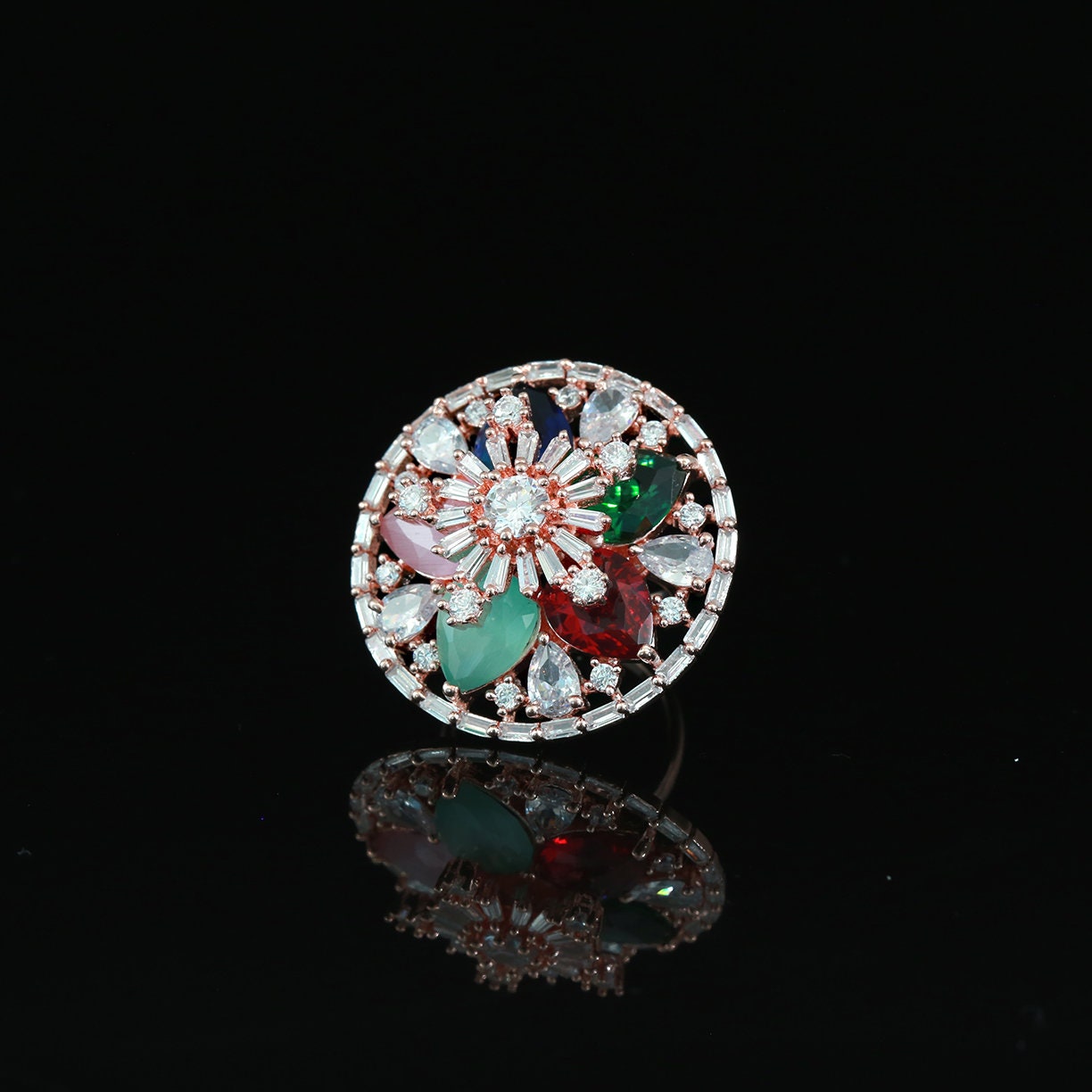 Round Fancy rose gold rings for woman | Round flower cluster cocktail ring | fashion rings for women | fashion cocktail trendy party rings