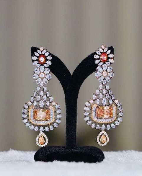 Crystal Antique Clear Sparkling fashion chandelier earrings for prom, bridesmaids