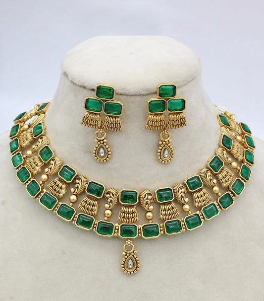 Matte Gold Finish Rajwadi Choker Necklace with Monalisa glass stones | bollywood choker necklace set