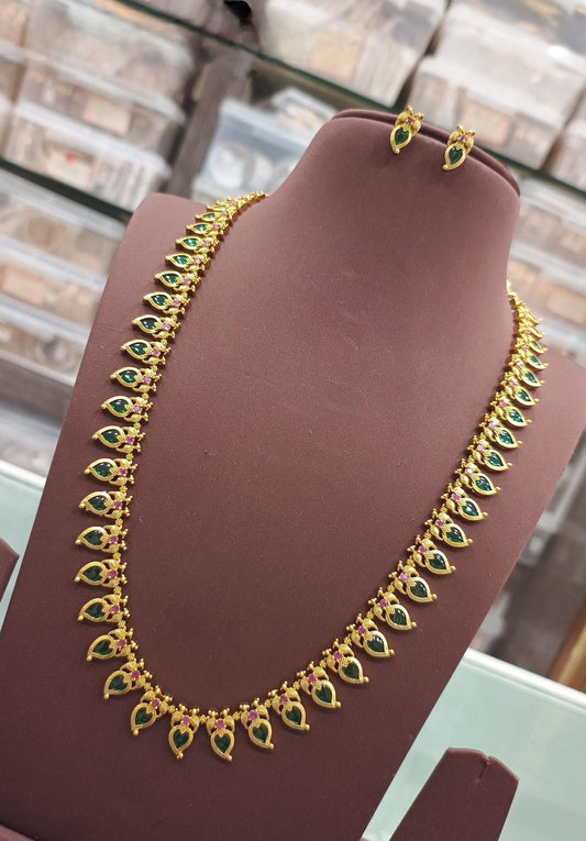 Traditional Gold Plated Green Stone Necklace Set| Green Leaf Motif Mala| Indian Temple Style Necklace with Earrings|Gift for her