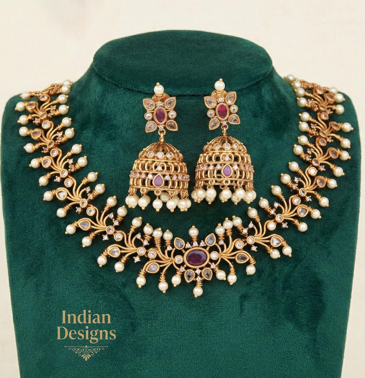 Matte Gold Temple Jewelry Set| Ruby or Emerald Indian Necklace and Jhumka Earrings| Antique South Indian Choker| Guttapusalu Jewelry