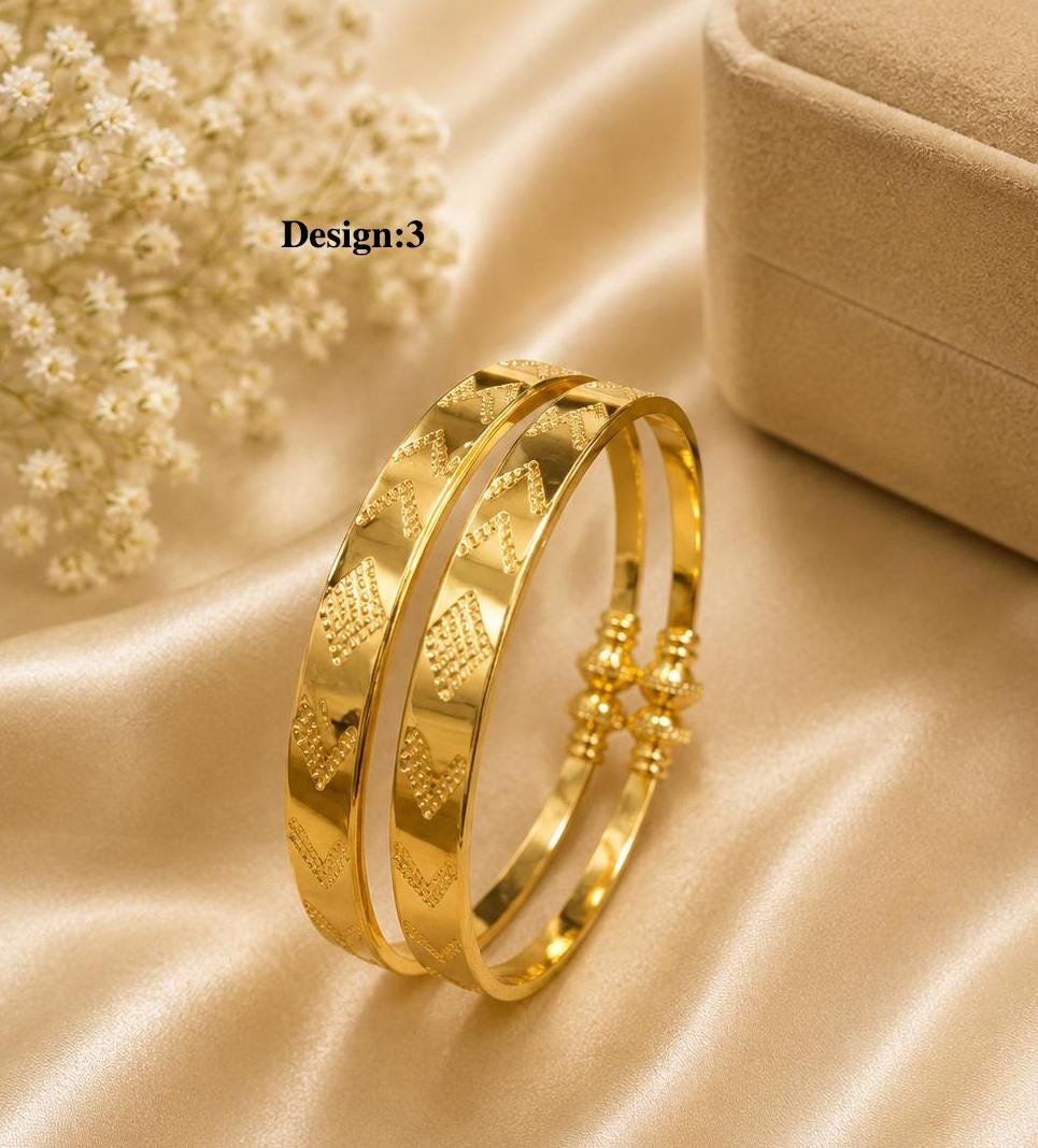 Minimalist Cuff Bangle Bracelet- Gold polish| Adjustable Stackable Wristband| Dainty Geometric Jewelry| Gift for Her
