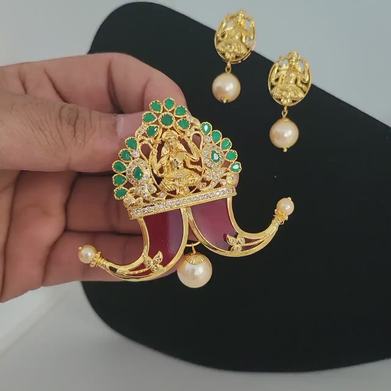 Traditional Lakshmi Pendant with Earrings| Gold plated Puligoru Tiger Claw South Indian Pendant design| Gold tone American Diamond Pendant