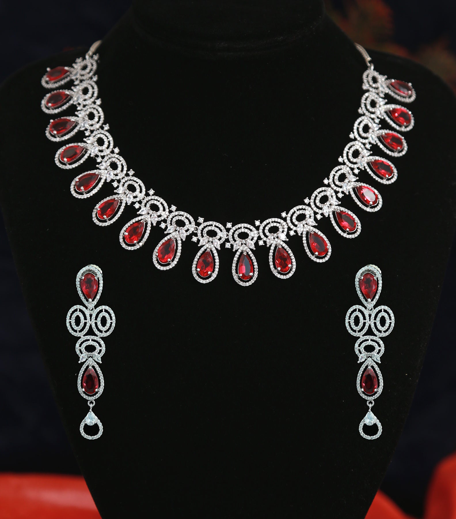 Red diamond stone necklace with earrings Jewelry set – www.Jewelic.pk