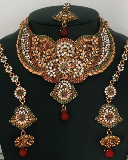 Fabulous semibridal necklace set with emerald,ruby and clear stones