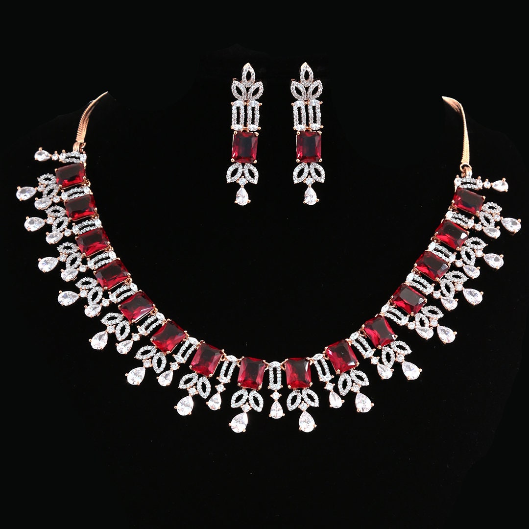 Artificial diamond necklace hot sale for bride