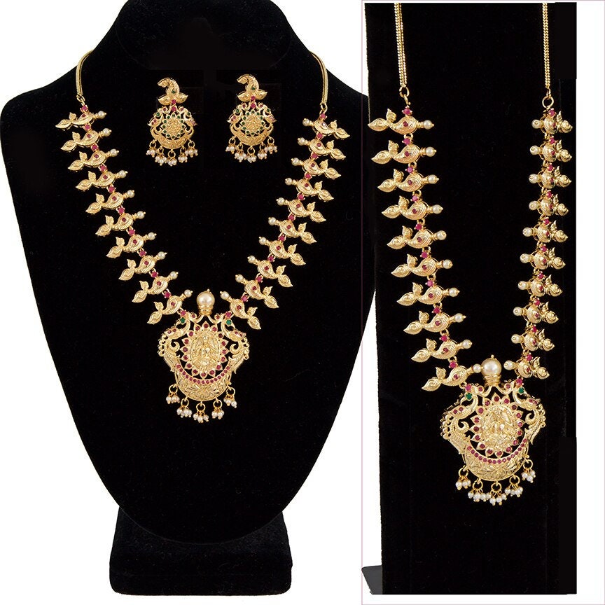 Goddess Lakshmi Pendant Wedding Wear Gold Plated Women Necklace with Emerald Ruby Stones|Traditional Indian Jewelry|Bridesmaid Gift