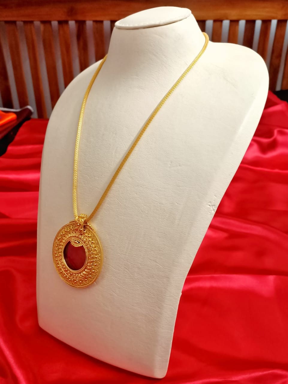 Gold plated circle pendant with gold rope chain necklace | colored Round  glass pendant South Indian style Mango designs