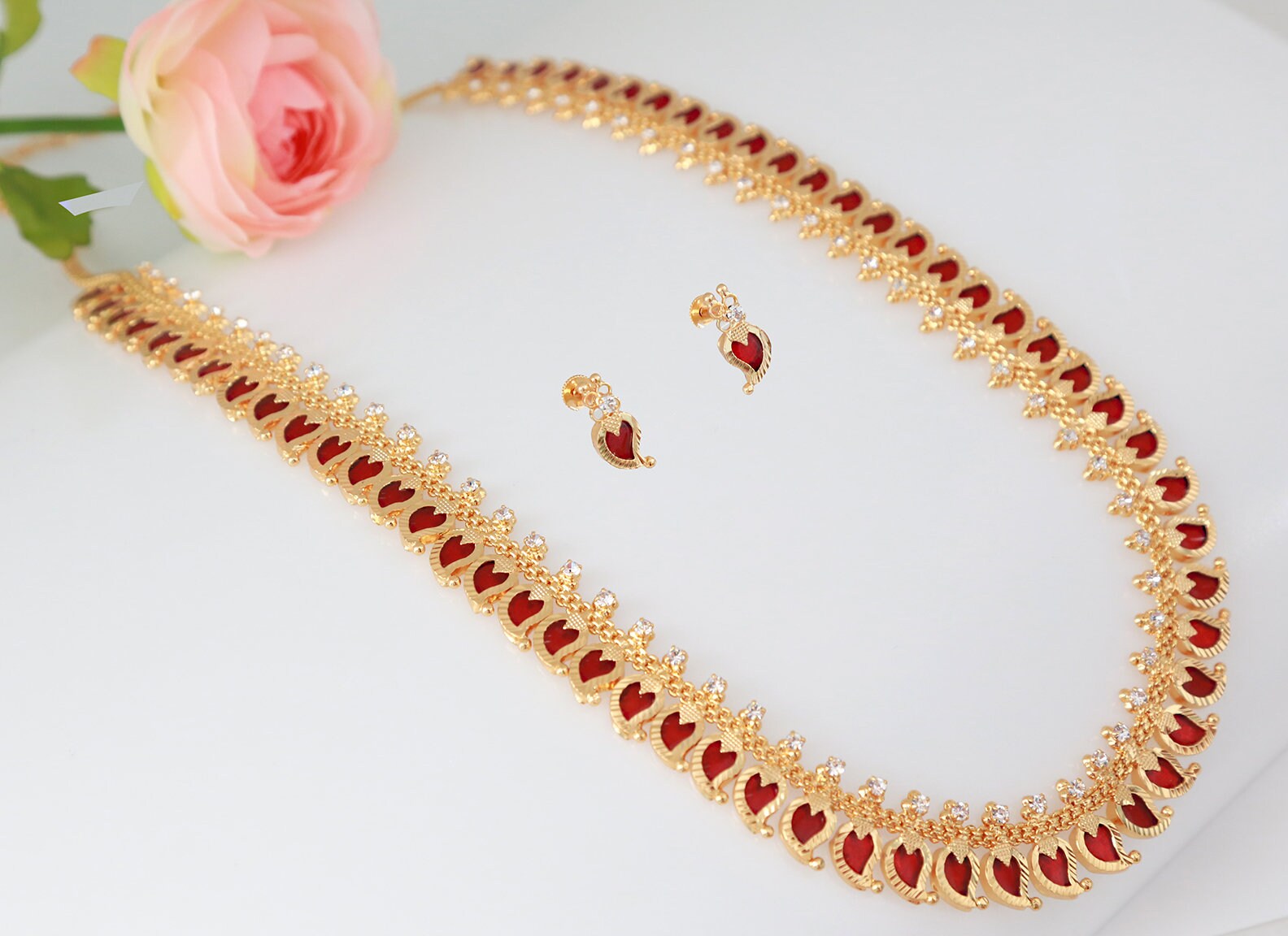 Real Kemp Simple Design Necklace - Arshis - Buy Traditional and Fashion  south India Jewels
